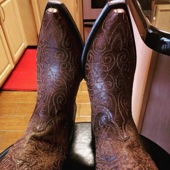 Meet Your Posh Ambassador, Dianeπ§πΎββοΈπ΄πΎ - Picture 10 of 16